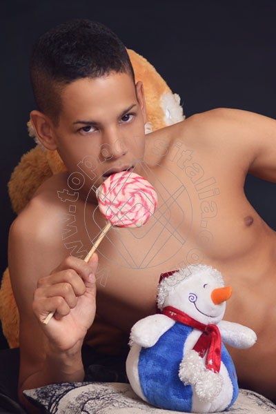 Foto hot 1 di Peter boys Torino