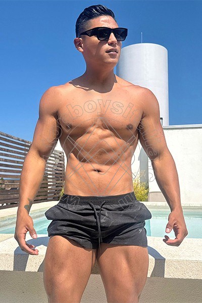James Xxl REGGIO CALABRIA 3508839543