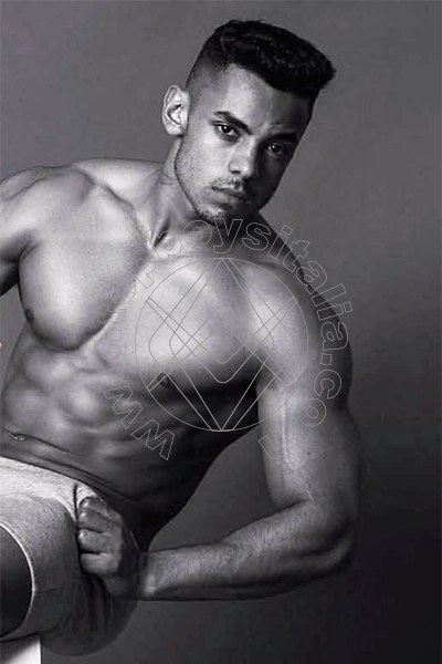 Foto 2 di Bryan Santos Xxl boys Treviso