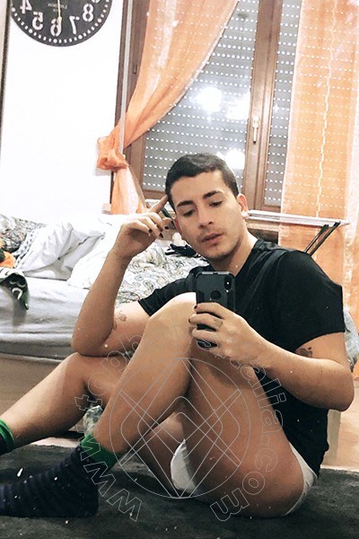 Foto selfie 10 di Alessio Xxl boys Milano