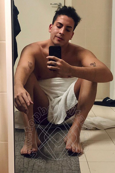 Foto selfie 9 di Alessio Xxl boys Milano