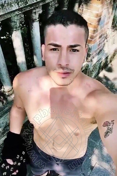 Foto selfie 6 di Alessio Xxl boys Milano
