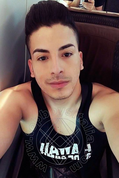 Foto selfie 1 di Alessio Xxl boys Milano